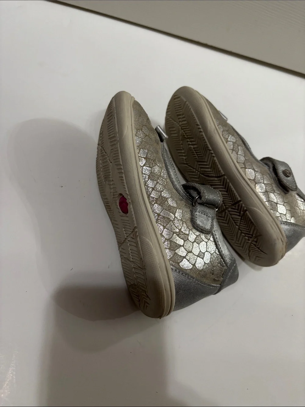 Girls Metallic Silver Mary Jane Dress Shoes with Bow Accent